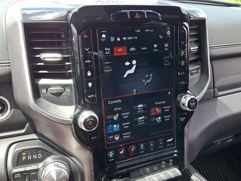 Used 2020 RAM 1500 Laramie w/ Sport Appearance Package AWD/4WD image 16