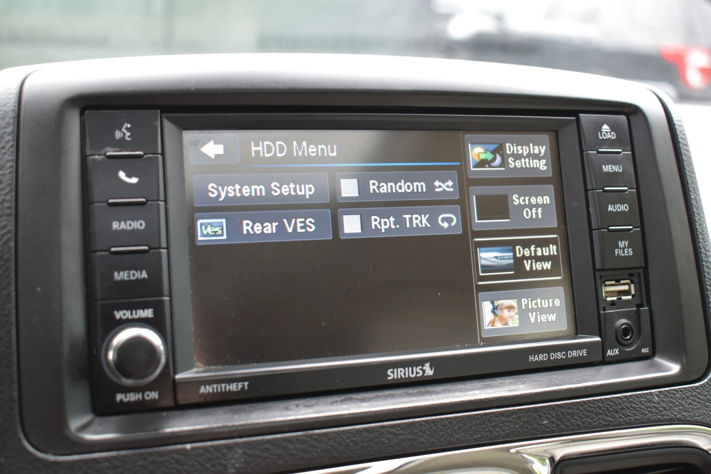 Used 2014 Chrysler Town & Country Limited w/ Luxury Group FWD image 25