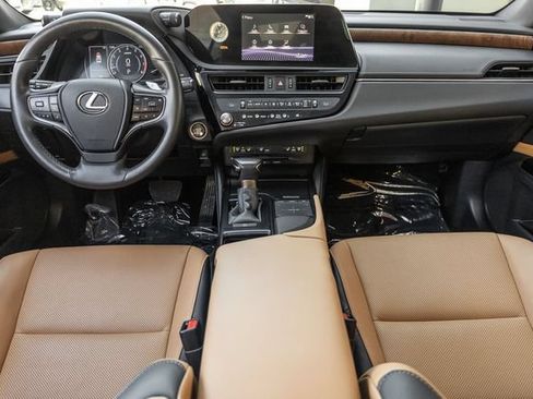Used 2022 Lexus ES 350 w/ Premium Package FWD image 6