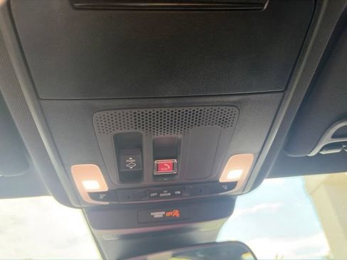 Used 2025 Honda Accord Sport image 12