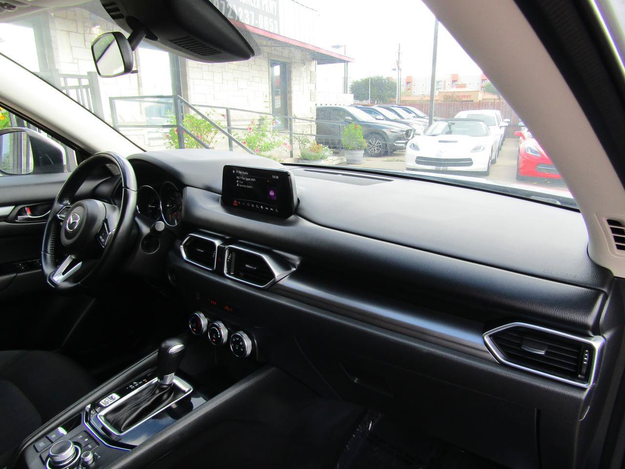 Used 2019 MAZDA CX-5 Sport AWD/4WD image 10