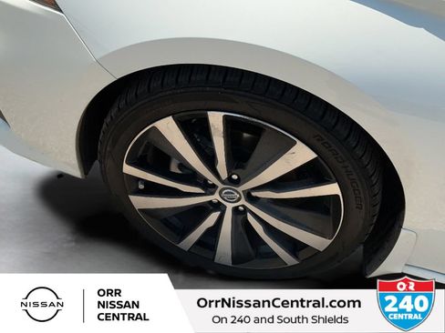 Used 2022 Nissan Altima 2.5 SR FWD image 9