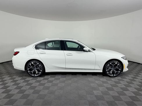 New 2026 BMW 330i xDrive Sedan image 3