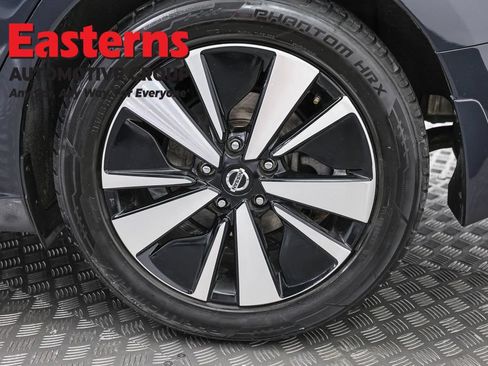 Used 2021 Nissan Altima 2.5 SV w/ SV Premium Package FWD image 32