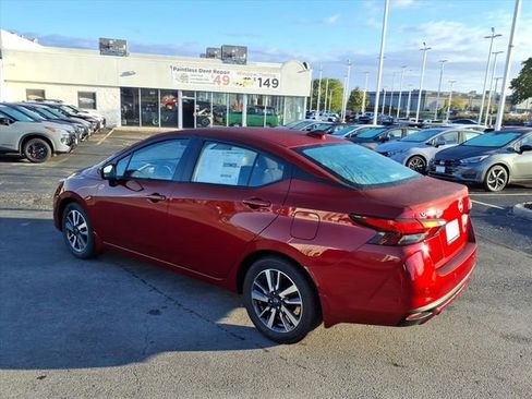 New 2025 Nissan Versa SV w/ Trunk Package image 5