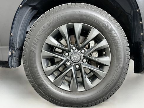 Used 2020 Lexus GX 460 Premium image 11