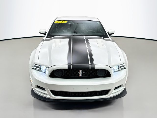 Used 2013 Ford Mustang Boss 302 w/ Boss 302 Accessory Pkg RWD image 2