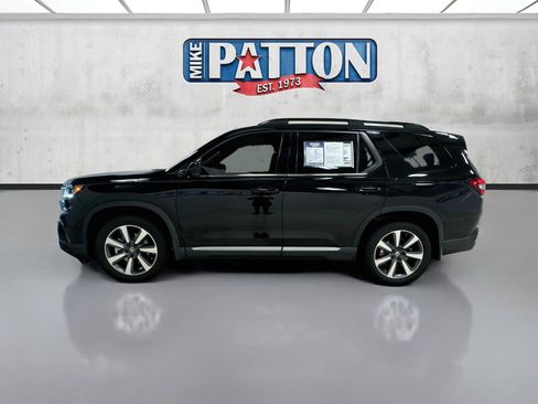 Used 2024 Honda Pilot Elite image 4