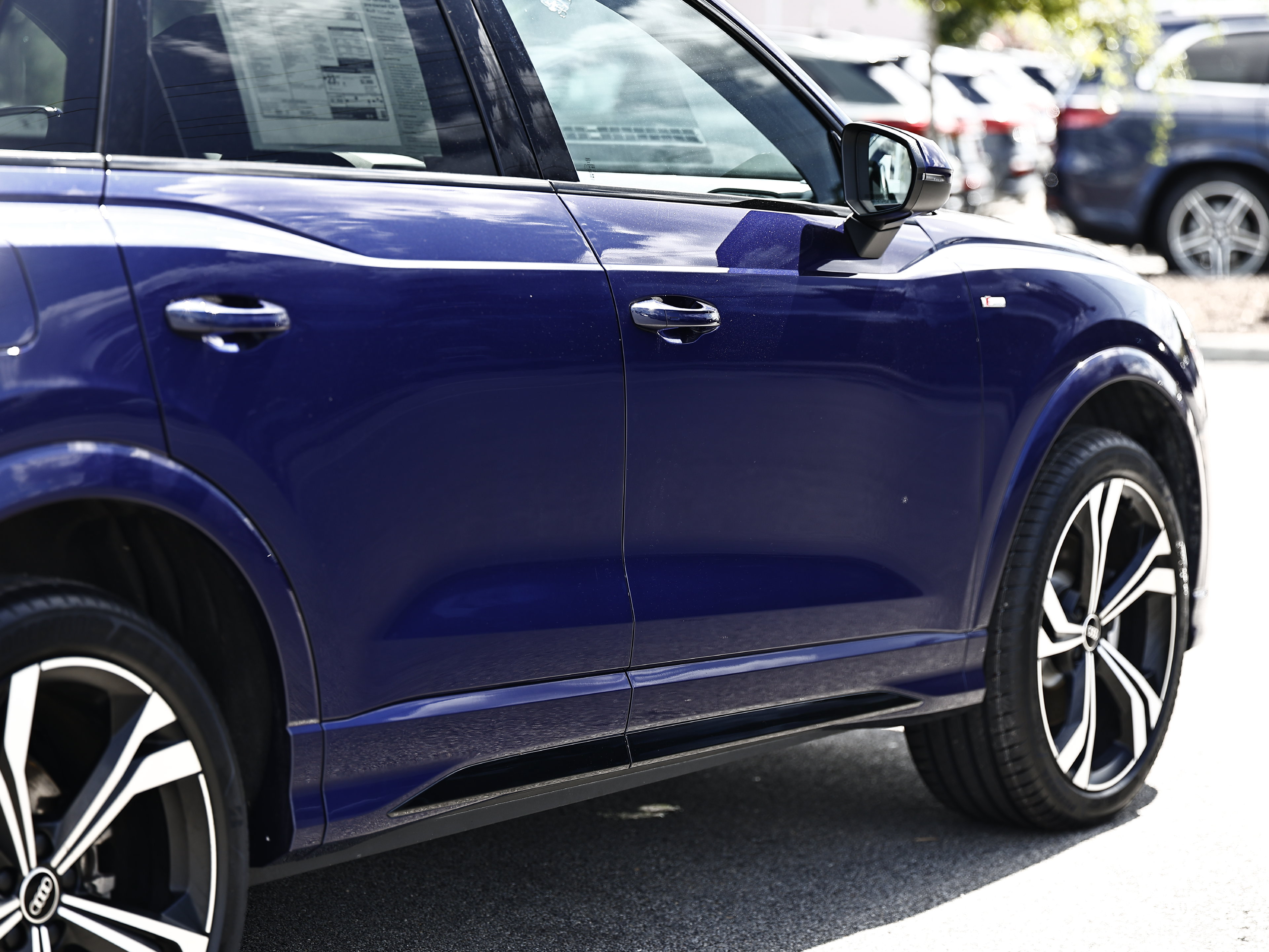 Certified 2024 Audi Q3 2.0T Premium Plus AWD/4WD image 9
