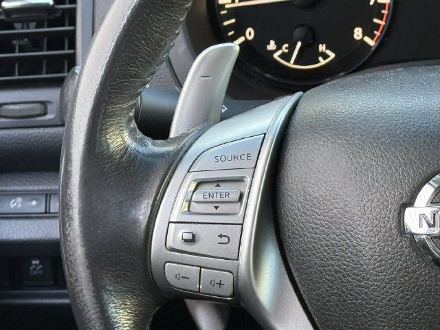 Used 2017 Nissan Altima 2.5 SR w/ Midnight Edition Package FWD image 13