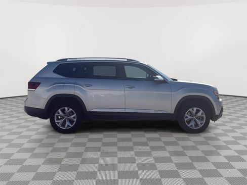 Used 2018 Volkswagen Atlas SE FWD image 16