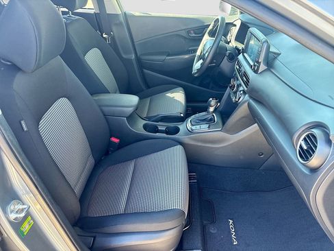 Used 2018 Hyundai Kona SEL w/ SEL Tech Package 02 image 26