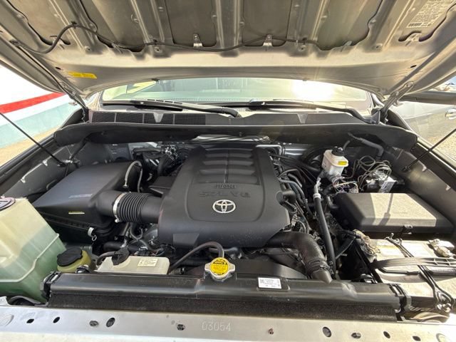 Used 2017 Toyota Sequoia Limited RWD image 19