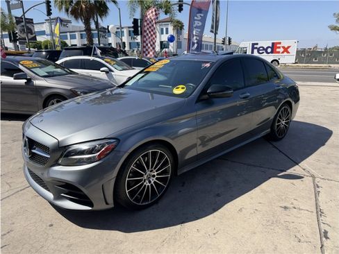Used 2021 Mercedes-Benz C 300 Sedan image 3