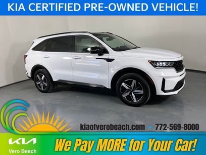 Certified 2022 Kia Sorento EX w/ Panoramic Sunroof Package