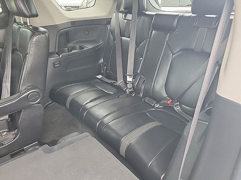 Used 2023 Honda Pilot EX-L image 19