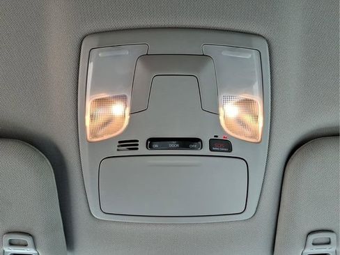 Used 2020 Toyota Sienna L FWD image 20
