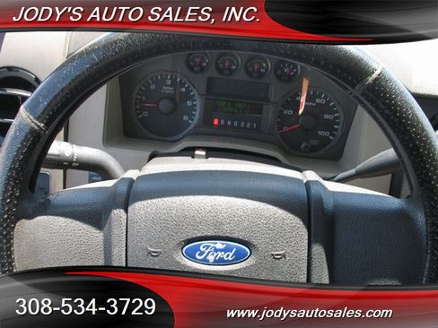 Used 2008 Ford F250 XL AWD/4WD image 10