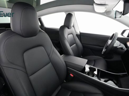 Used 2020 Tesla Model Y Performance image 7