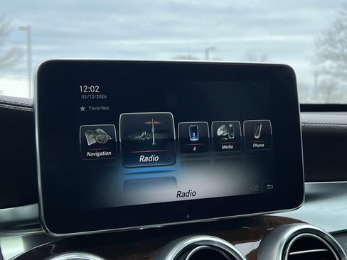 Certified 2018 Mercedes-Benz GLC 300 image 24