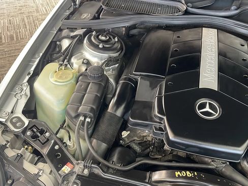 Used 2001 Mercedes-Benz CL 500 image 30