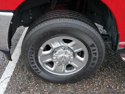 Used 2024 RAM 2500 Big Horn w/ Bed Utility Group image 8