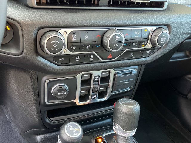 New 2025 Jeep Gladiator Sport AWD/4WD image 25