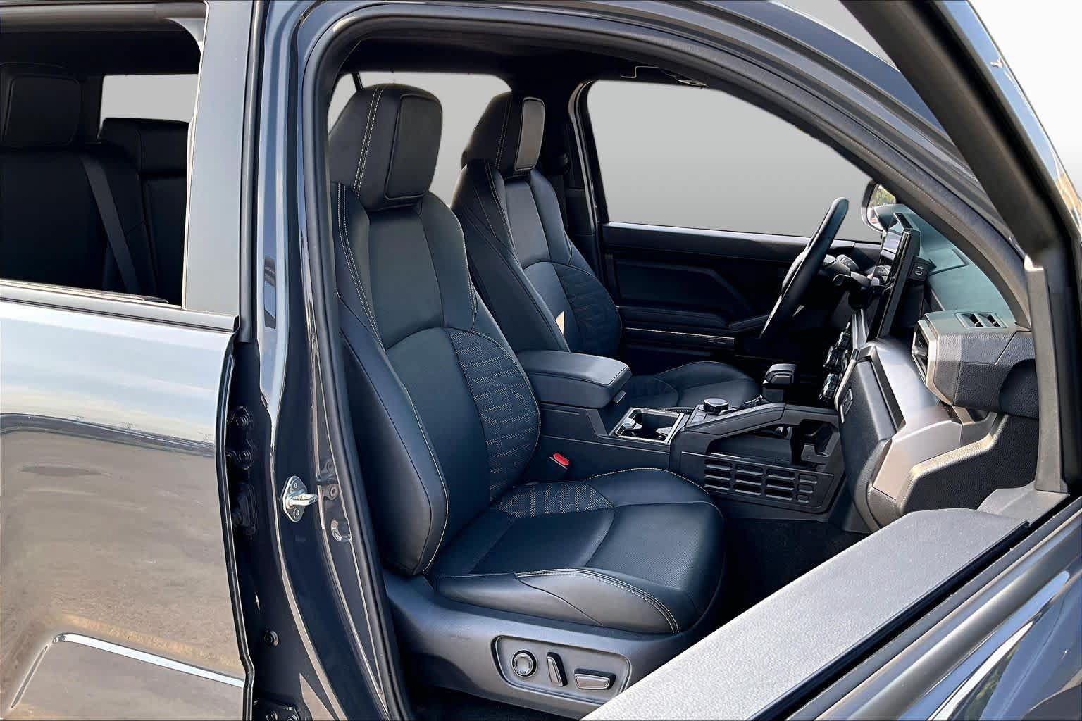 Used 2025 Toyota 4Runner TRD Sport Premium RWD image 8
