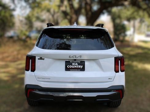 New 2026 Kia Sorento X-Line EX image 8