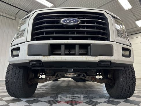 Used 2016 Ford F150 XLT w/ Equipment Group 302A Luxury AWD/4WD image 14