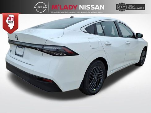 New 2026 Nissan Sentra SV image 7