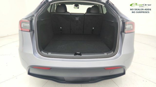 Used 2025 Tesla Model Y Long Range RWD image 81