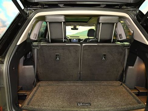 Used 2022 Volkswagen Atlas SEL Premium image 64