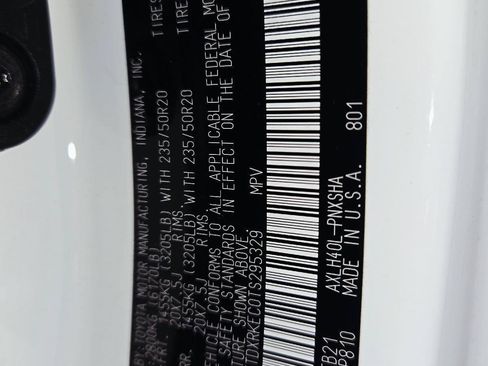 Used 2026 Toyota Sienna XSE FWD image 58