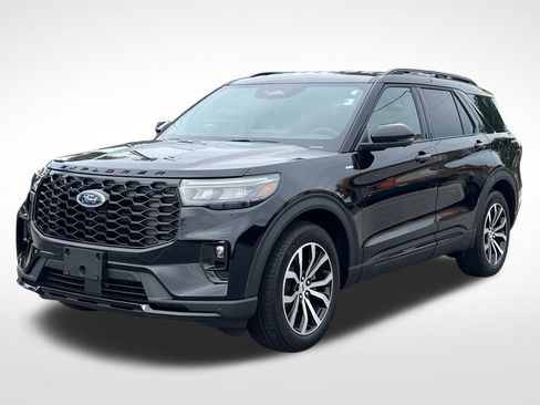 New 2025 Ford Explorer ST-Line image 4