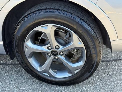 Certified 2024 Ford Escape ST-Line w/ Tech Pack #1 AWD/4WD image 6