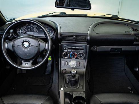 Used 2002 BMW Z3 2.5i image 31