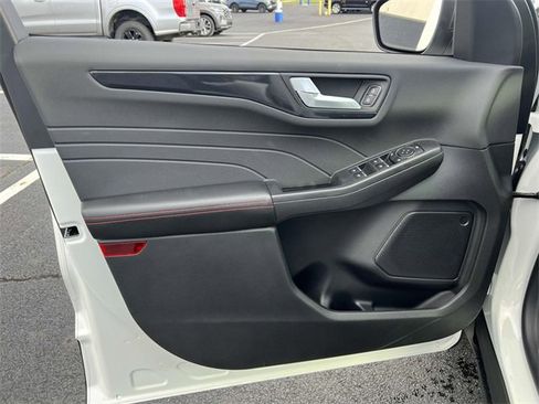 New 2025 Ford Escape ST-Line w/ Equipment Group 301A image 12