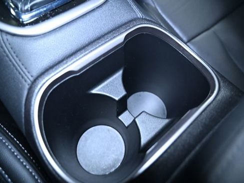 Certified 2023 Subaru Outback Touring XT image 29