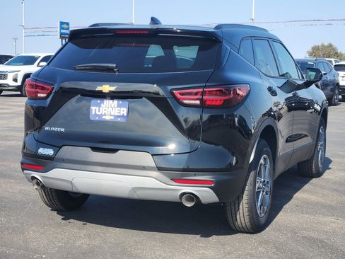 New 2026 Chevrolet Blazer LT w/ Convenience Package image 3