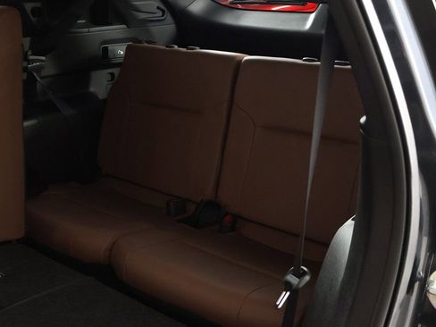 New 2025 Mitsubishi Outlander SEL image 38