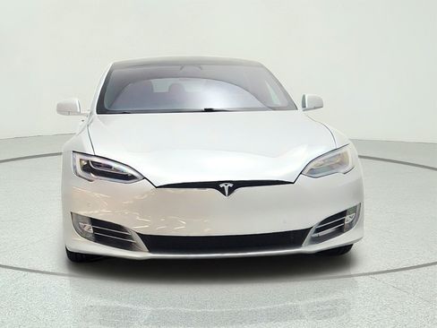 Used 2018 Tesla Model S 75D AWD/4WD image 2