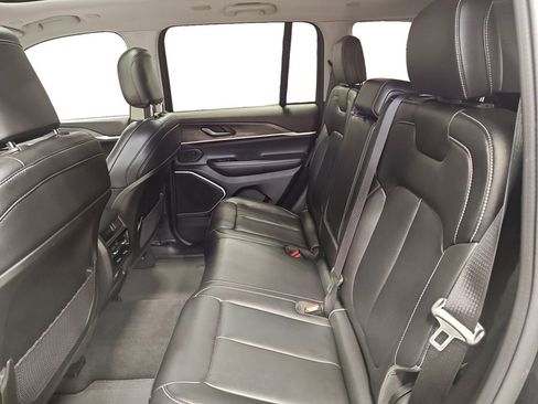 Used 2022 Jeep Grand Cherokee Limited 4xe image 13