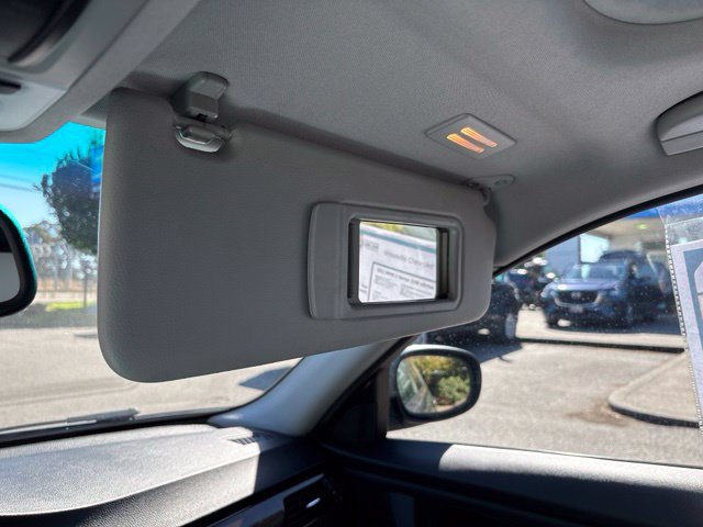 Used 2011 BMW 328i xDrive Sedan AWD/4WD image 29