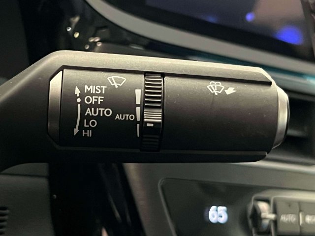 Certified 2024 Lexus ES 300h w/ Premium Package FWD image 28