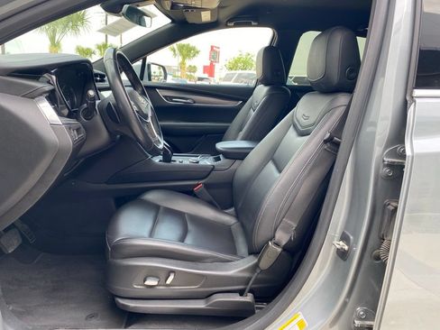 Used 2023 Cadillac XT5 Luxury FWD image 15