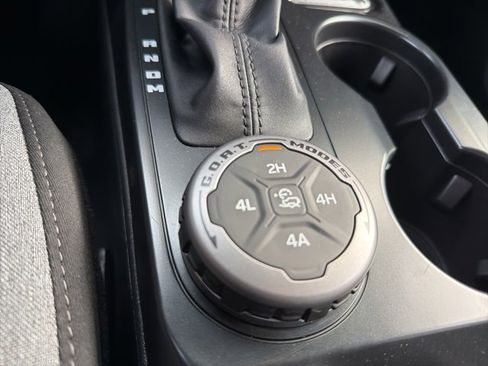 New 2025 Ford Bronco 4-Door w/ Sasquatch Package image 15