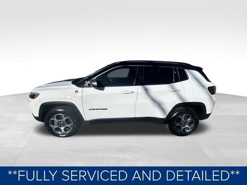 Used 2022 Jeep Compass Trailhawk w/ Trailhawk Elite Group image 12