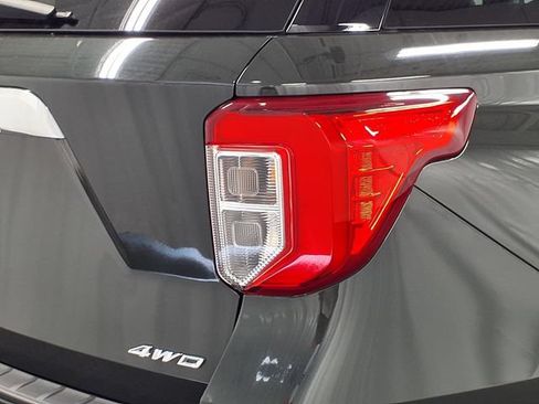 Certified 2023 Ford Explorer XLT w/ Equipment Group 202A AWD/4WD image 28