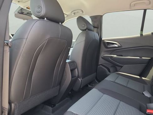 New 2026 Chevrolet Trax LT w/ Midnight Edition FWD image 9